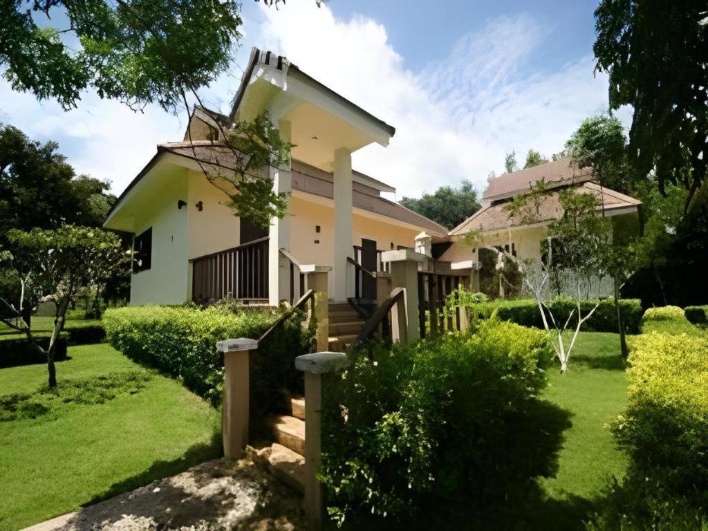 The Forest Home Resort Nakhon Nayok Exterior foto